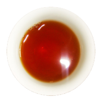 康砖茶 汤色