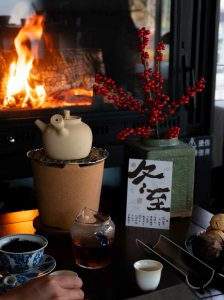 冬至围炉煮茶席！5 大布置要点 + 暖茶清单，仪式感拉满-茶之家