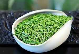 通天岩茶价格指南：从百元到千元，3 大维度选对不踩坑-茶之家