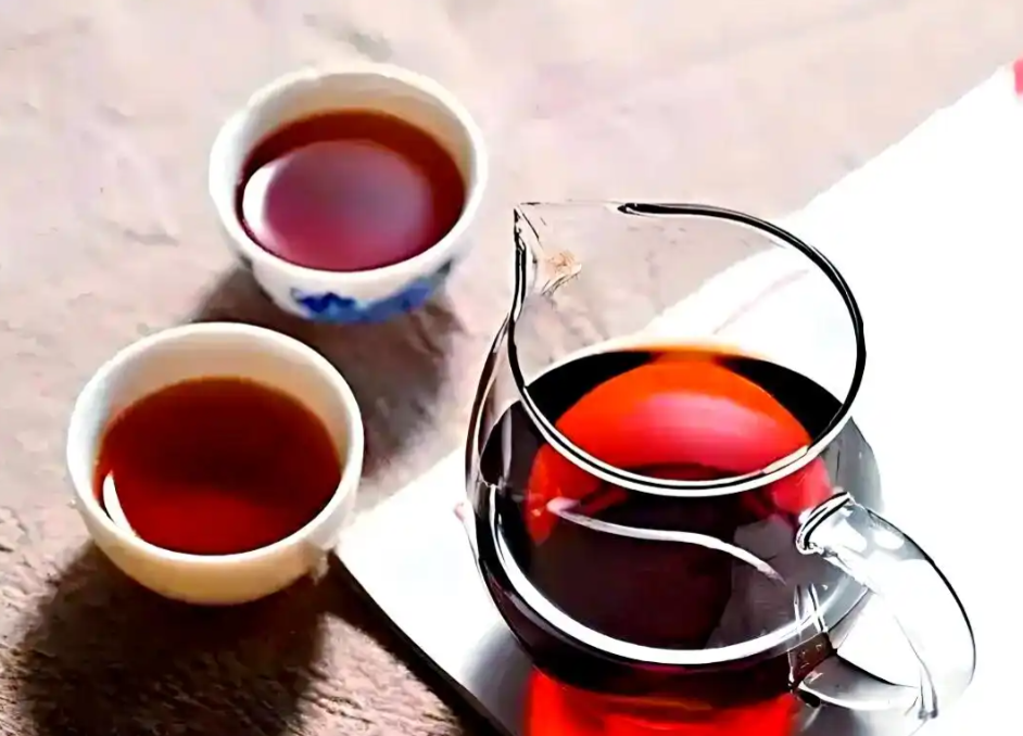 流感高发季多喝温红茶，温润护嗓暖身，日常舒缓更安心-茶之家